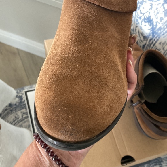 Clarks suede boots 9.5 - Picture 7 of 15